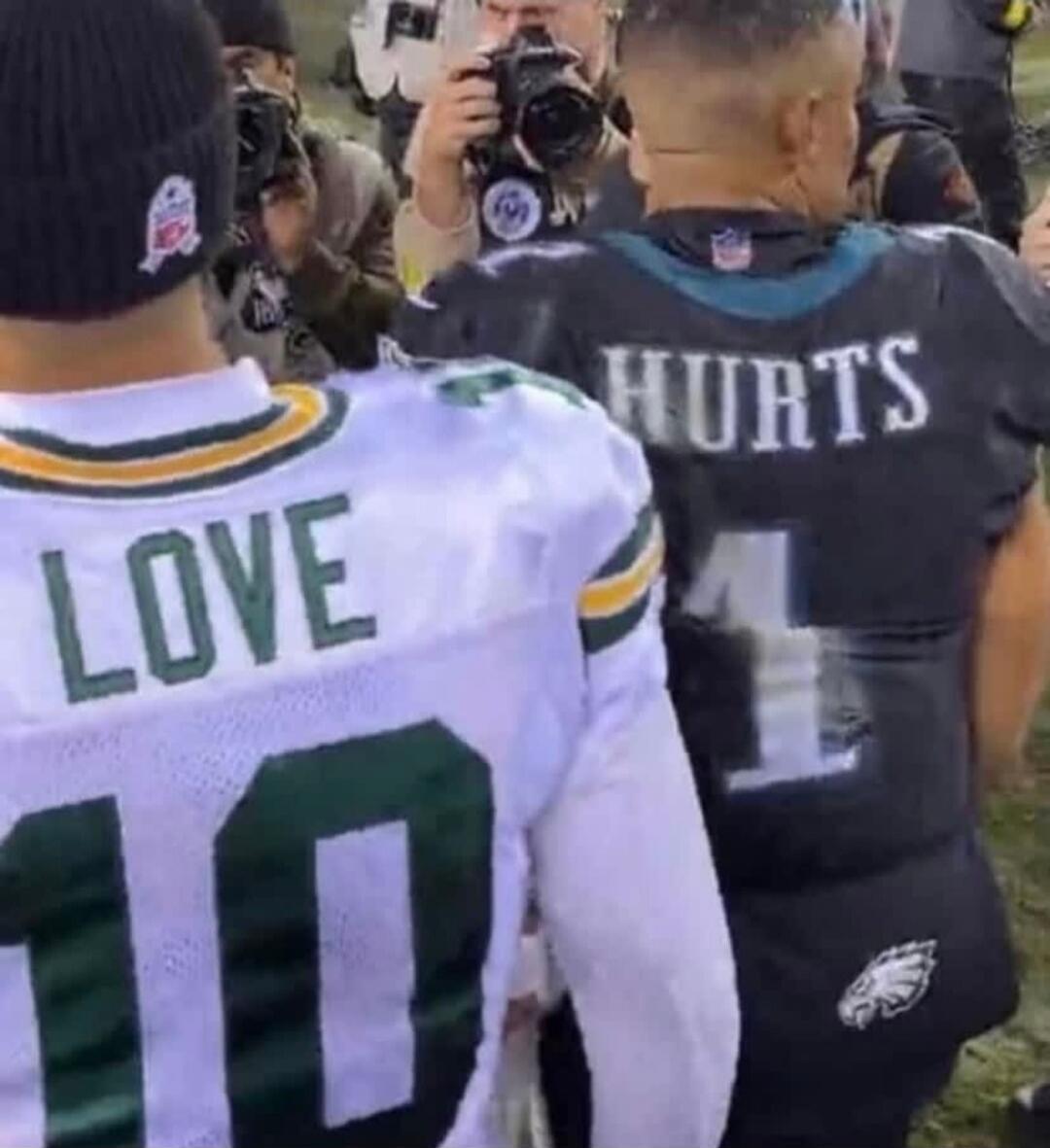 LOVE 10 HURTS 1