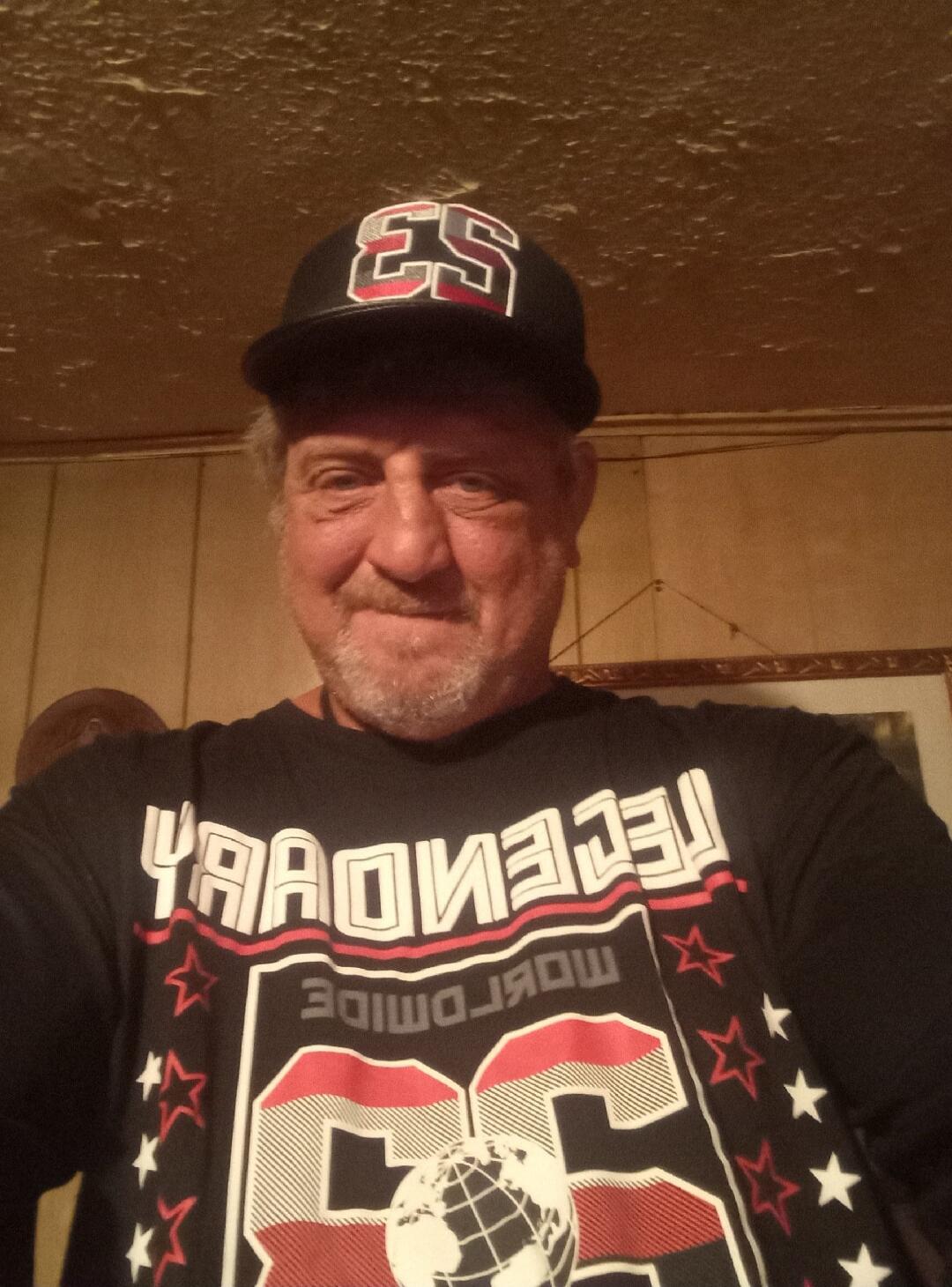 ES LEGENDARY WORLDWIDE 85