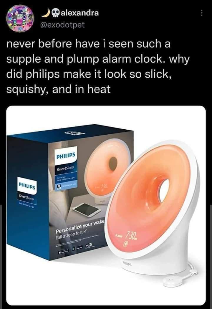 Jalexandra 4 odoty never before have i seen such a supple and plump alarm clock why did philips make it look so slick squishy and in heat
