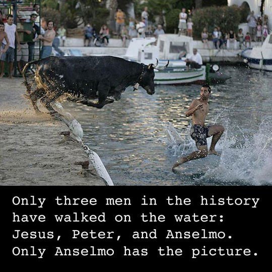 Only three men in the history JeEAVCRR NN To Mo s Bk of s LB TR ol S o Jesus Peter and Anselmo Only Anselmo has the picture