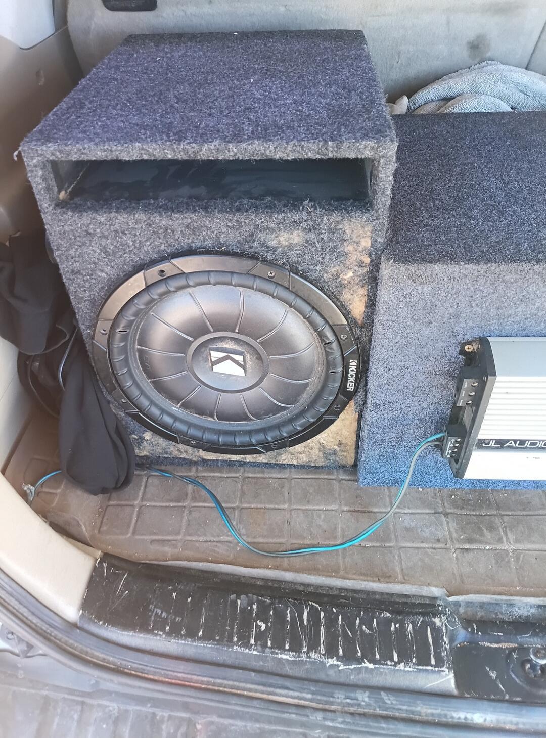 KICKER JL AUDIO