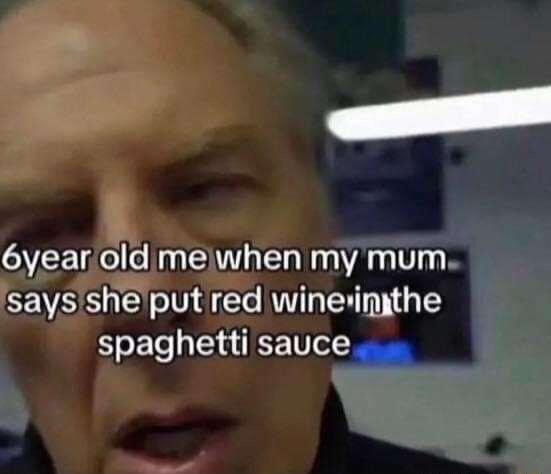 o CAVEE o o Mg SN a LTaWa Ana V oo 8 saysishe put red winelimithe spaghetti sauce