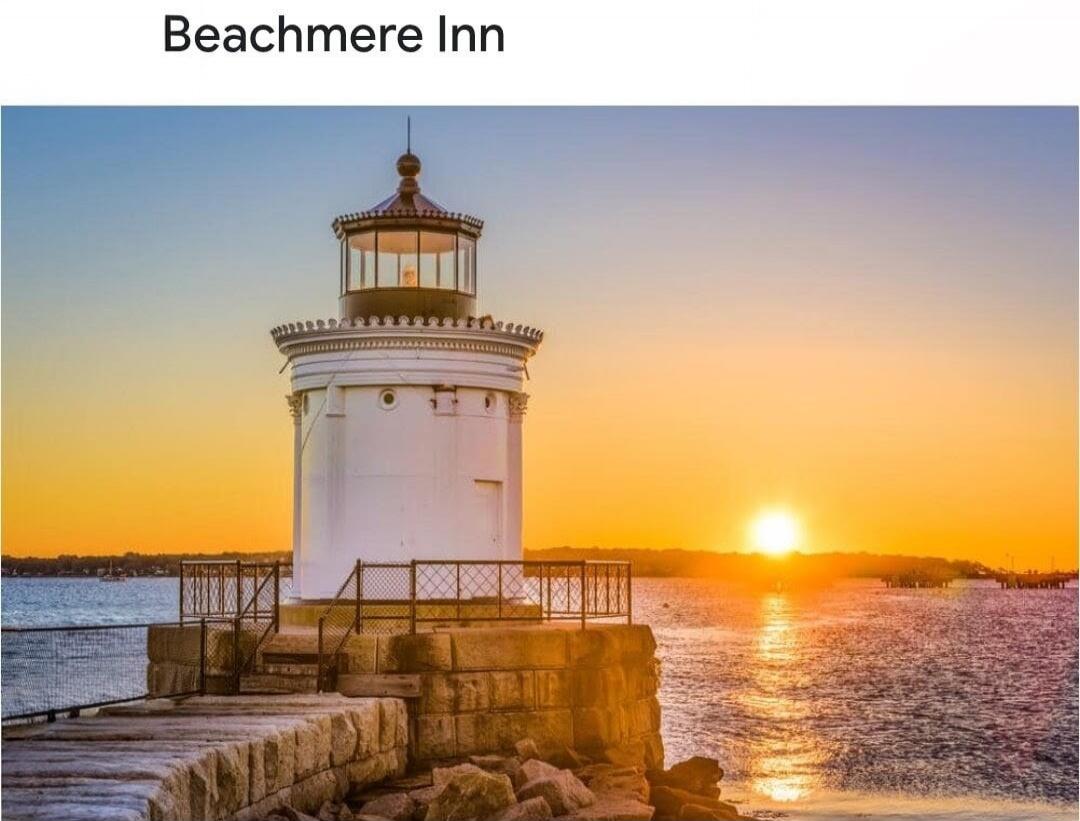 Beachmere Inn