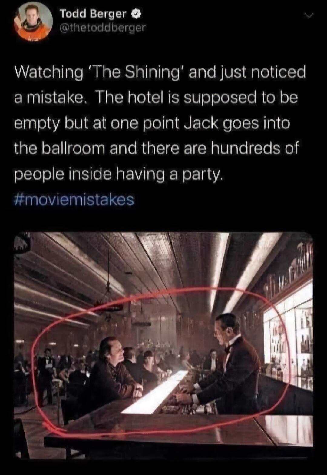 Watching The Shining and just noticed NS R I R Tl CIN RN o oToltTe Ro o empty but at one point Jack goes into the ballroom and there are hundreds of people inside having a party moviemistakes
