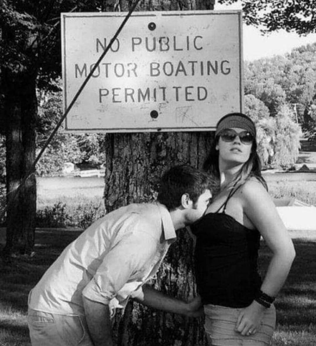 PUBLIC SOATING PERMITTED T LIRE R a