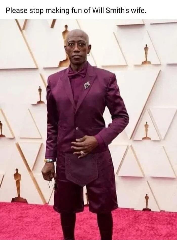 Please stop making fun of Will Smith's wife.