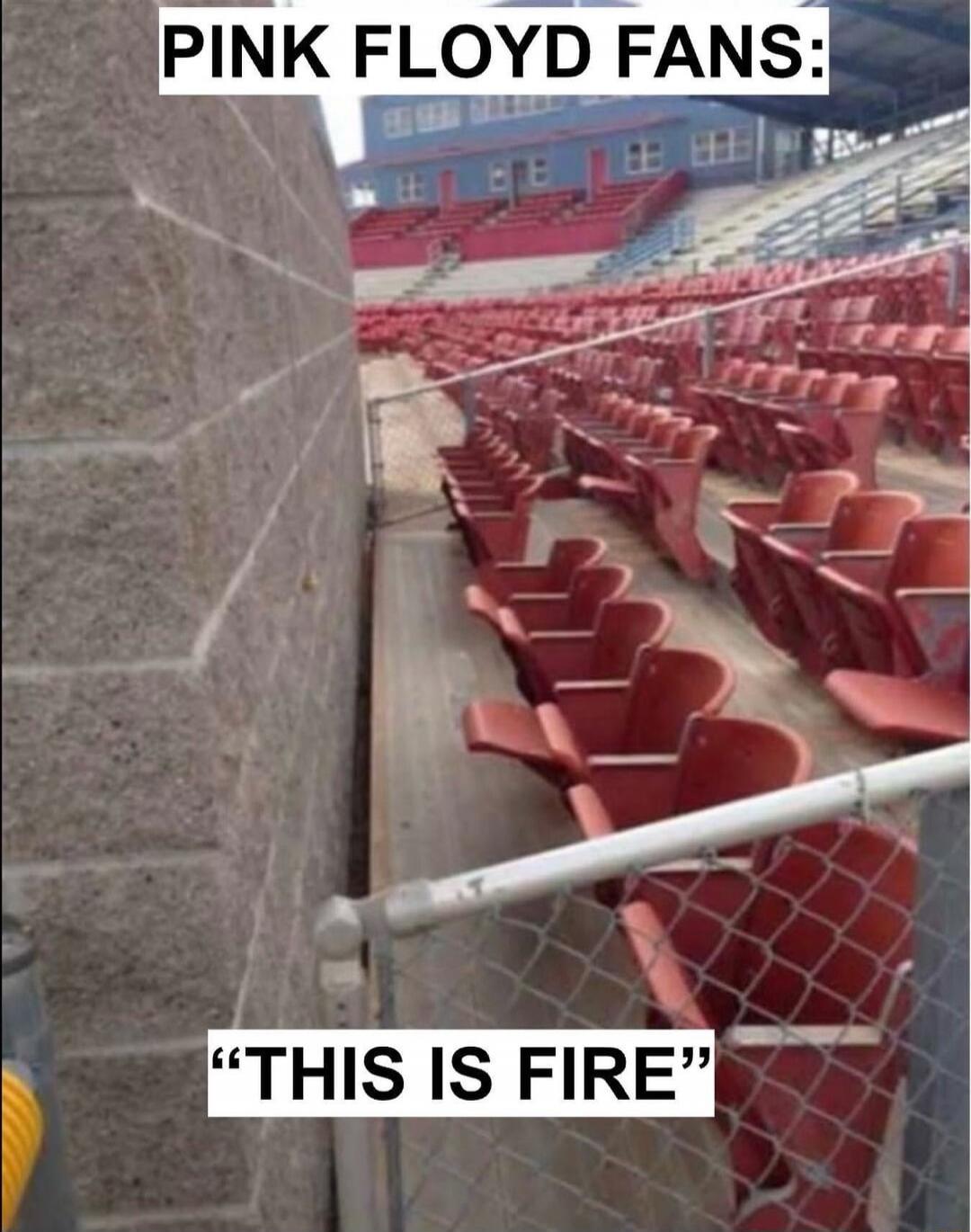 PINK FLOYD FANS: “THIS IS FIRE”