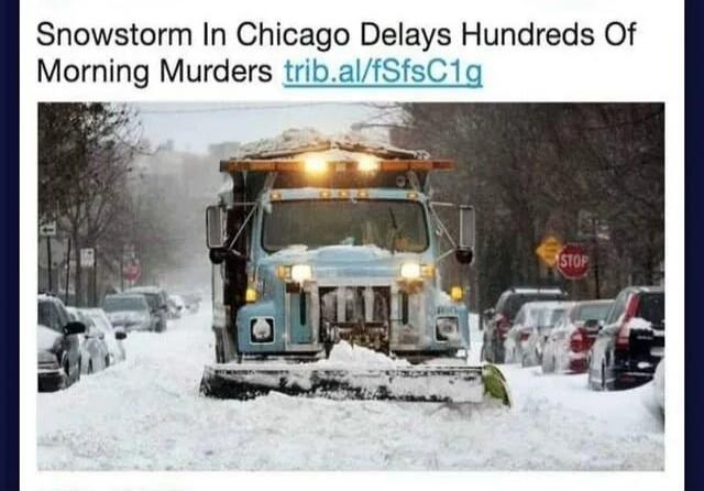 Snowstorm In Chicago Delays Hundreds Of Morning Murders trib.al/fSfsC1q