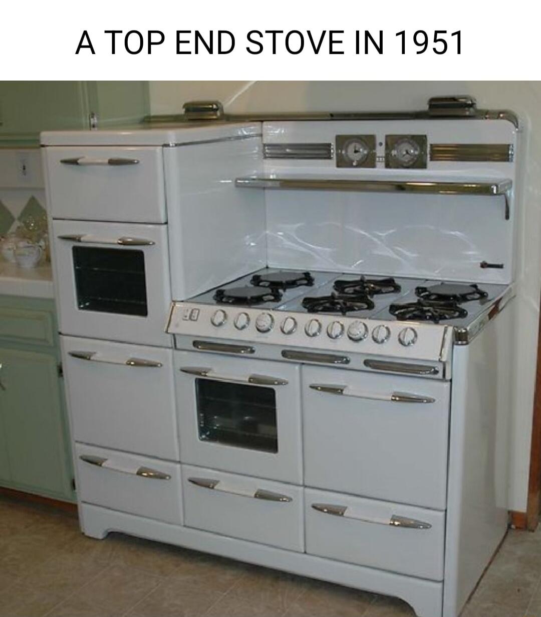 A TOP END STOVE IN 1951