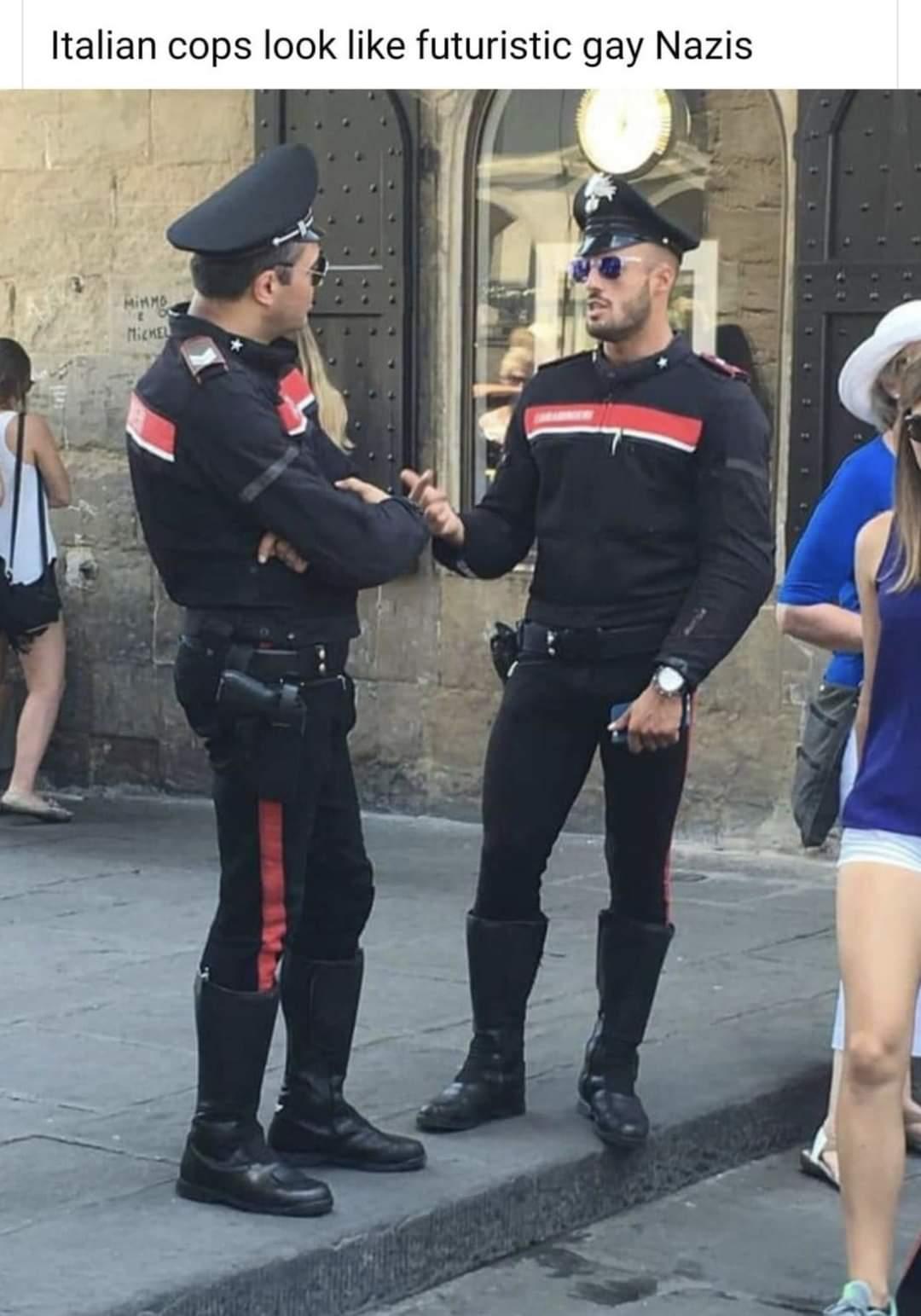 Italian cops look like futuristic gay Nazis