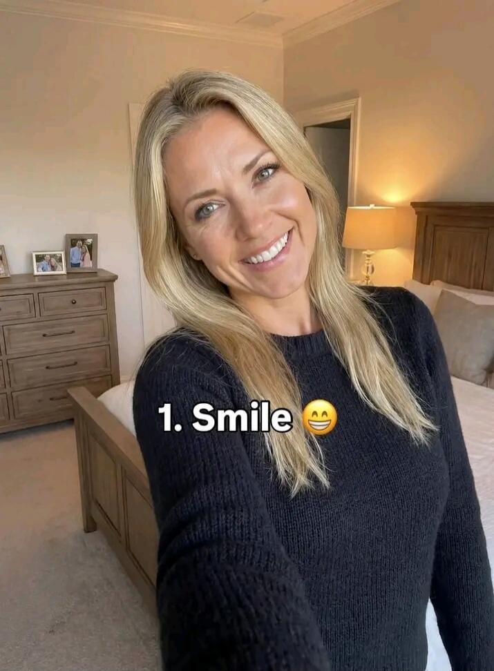1. Smile 😊