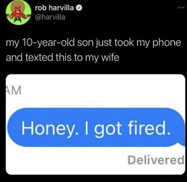 ICLRERTIEY my 10 year old son just took my phone LR ONCI RGICR RN VAW g eTa L Welo il To