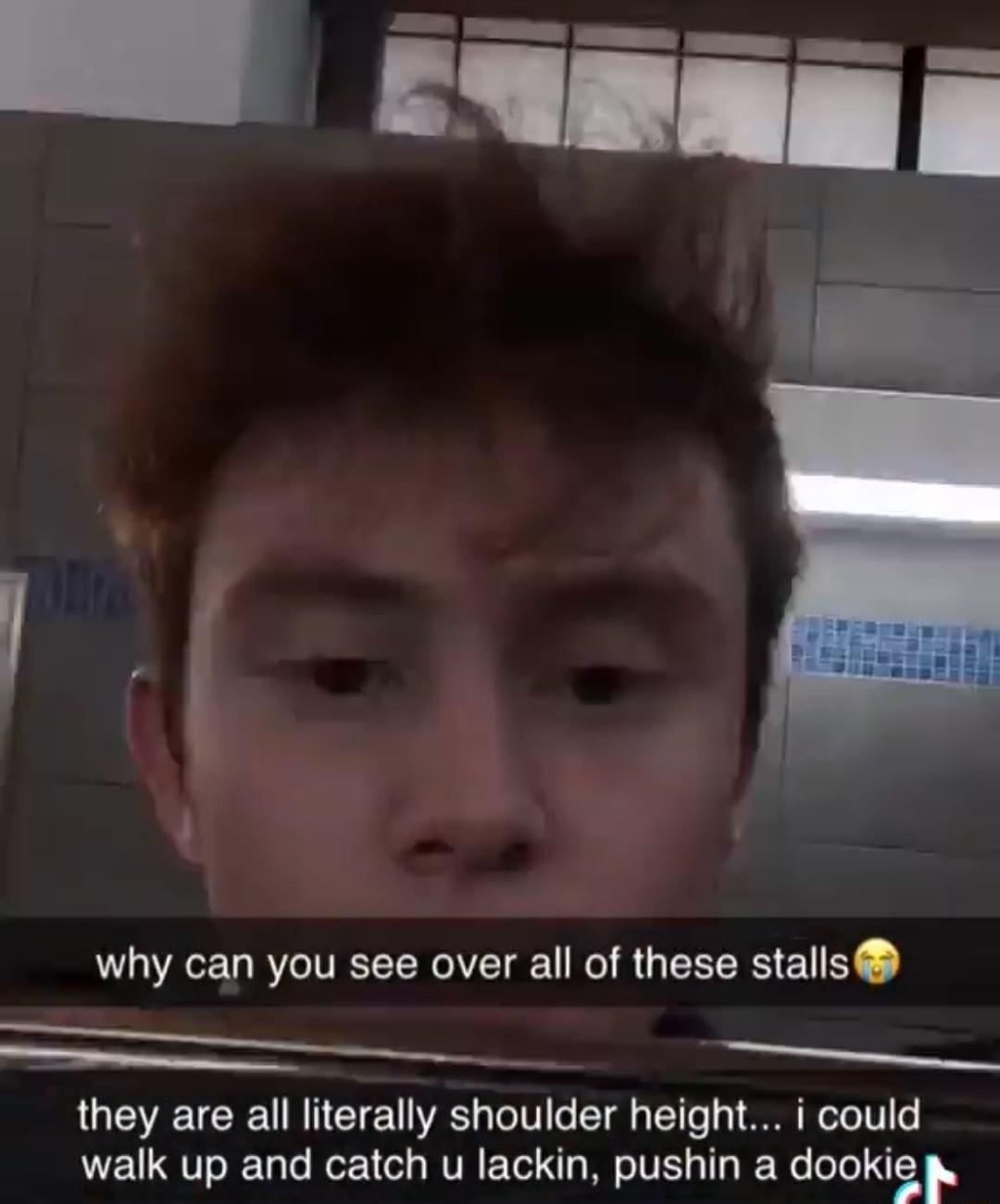 why can you see over all of these stalls e e QEEVETCIET R CIE U YA ToIV o ST g To1Te o R W T o WELLQT o R1ale Mor 1ol s RVR E Tl s W o IV g1 a dookig