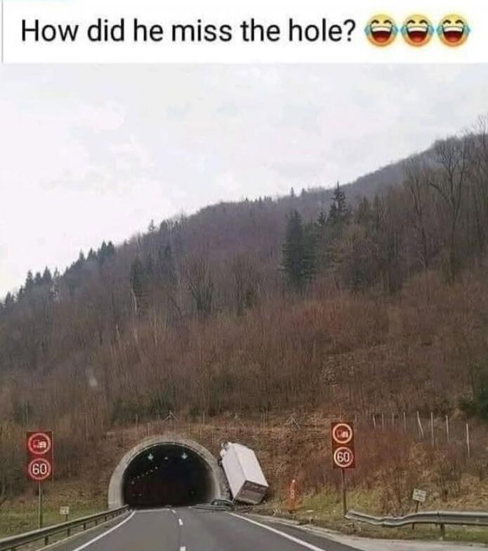 How did he miss the hole? 😂😂😂