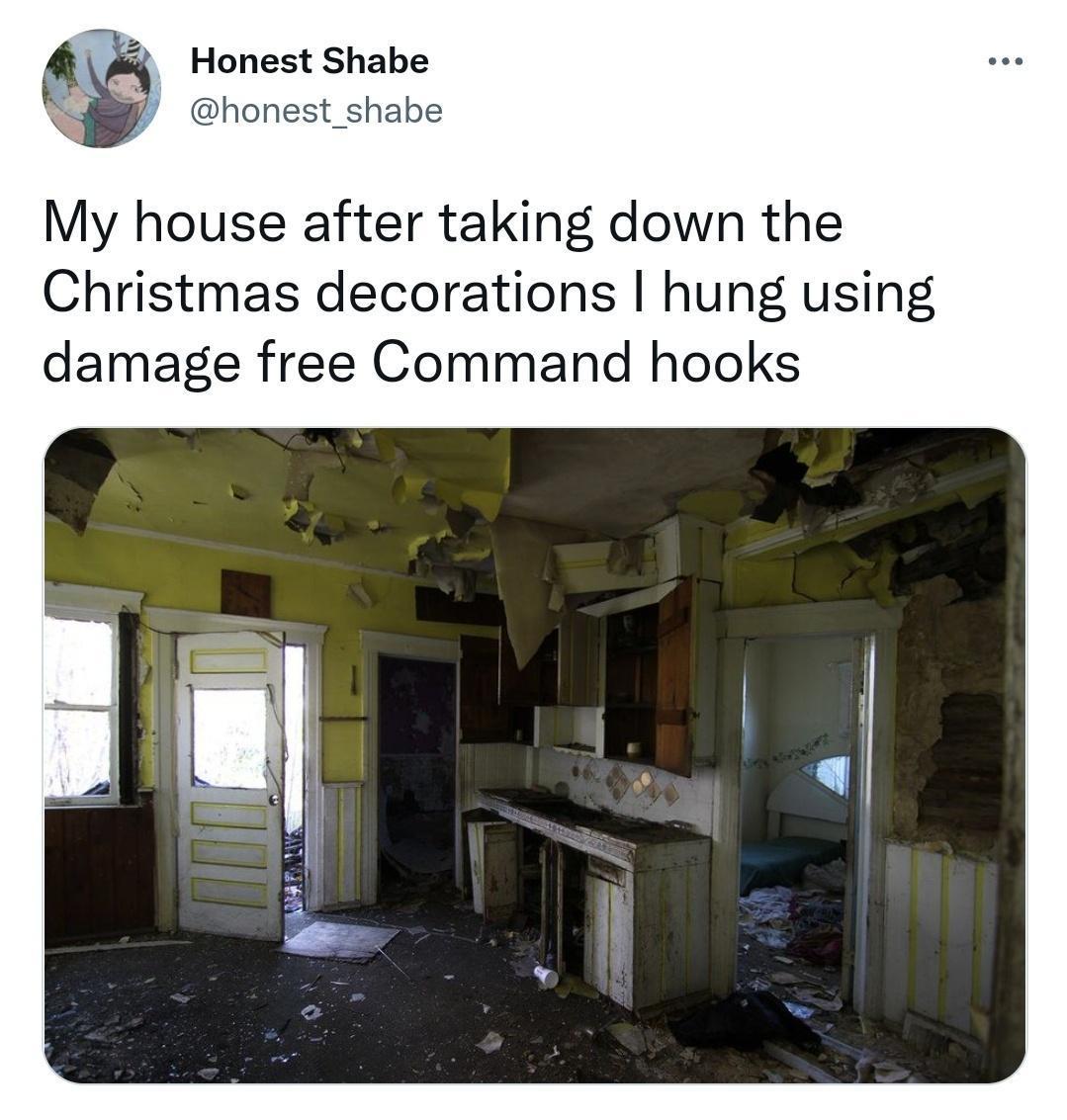 Q Honest Shabe 2 _shabe My house after taking down the Christmas decorations hung using damage free Command hooks