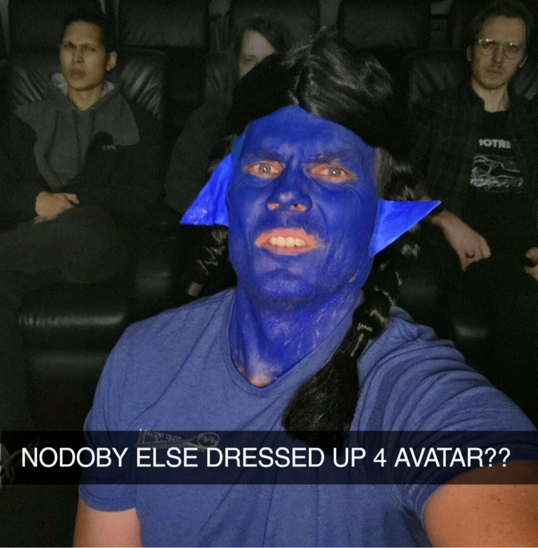 NOBODY ELSE DRESSED UP 4 AVATAR??