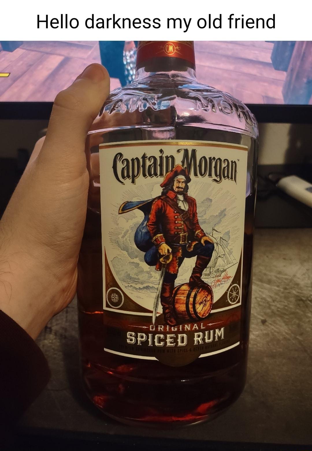 Hello darkness my old friend e SPICED RUM