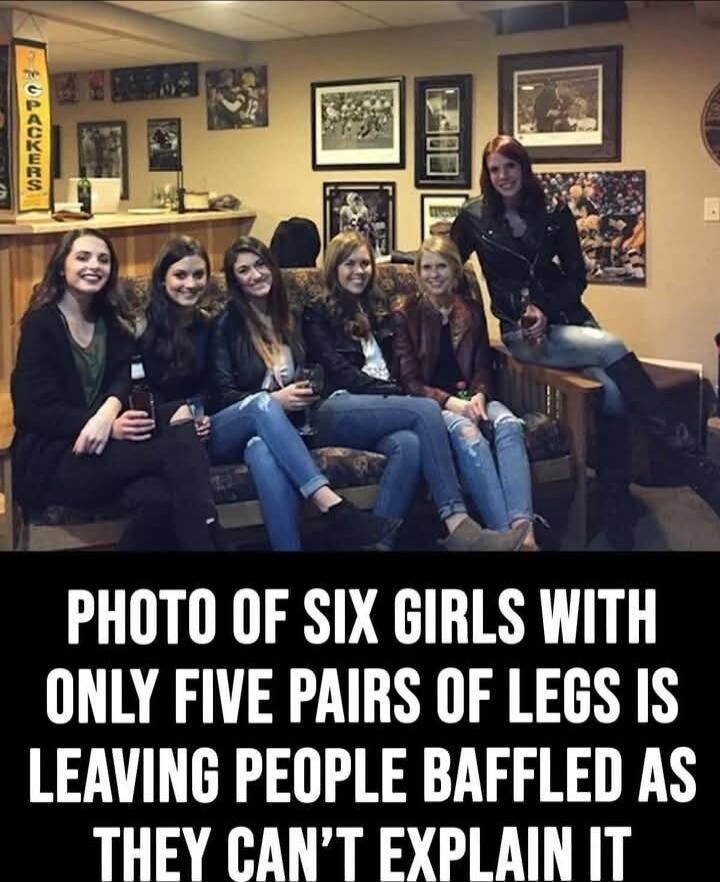 PHOTO OF SIX GIRLS WITH ONLY FIVE PAIRS OF LEGS IS LEAVING PEOPLE BAFFLED AS THEY CAN'T EXPLAIN IT