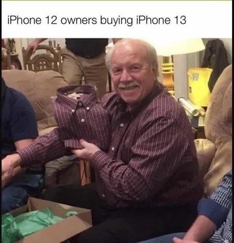 iPhone 12 owners buying iPhone 13