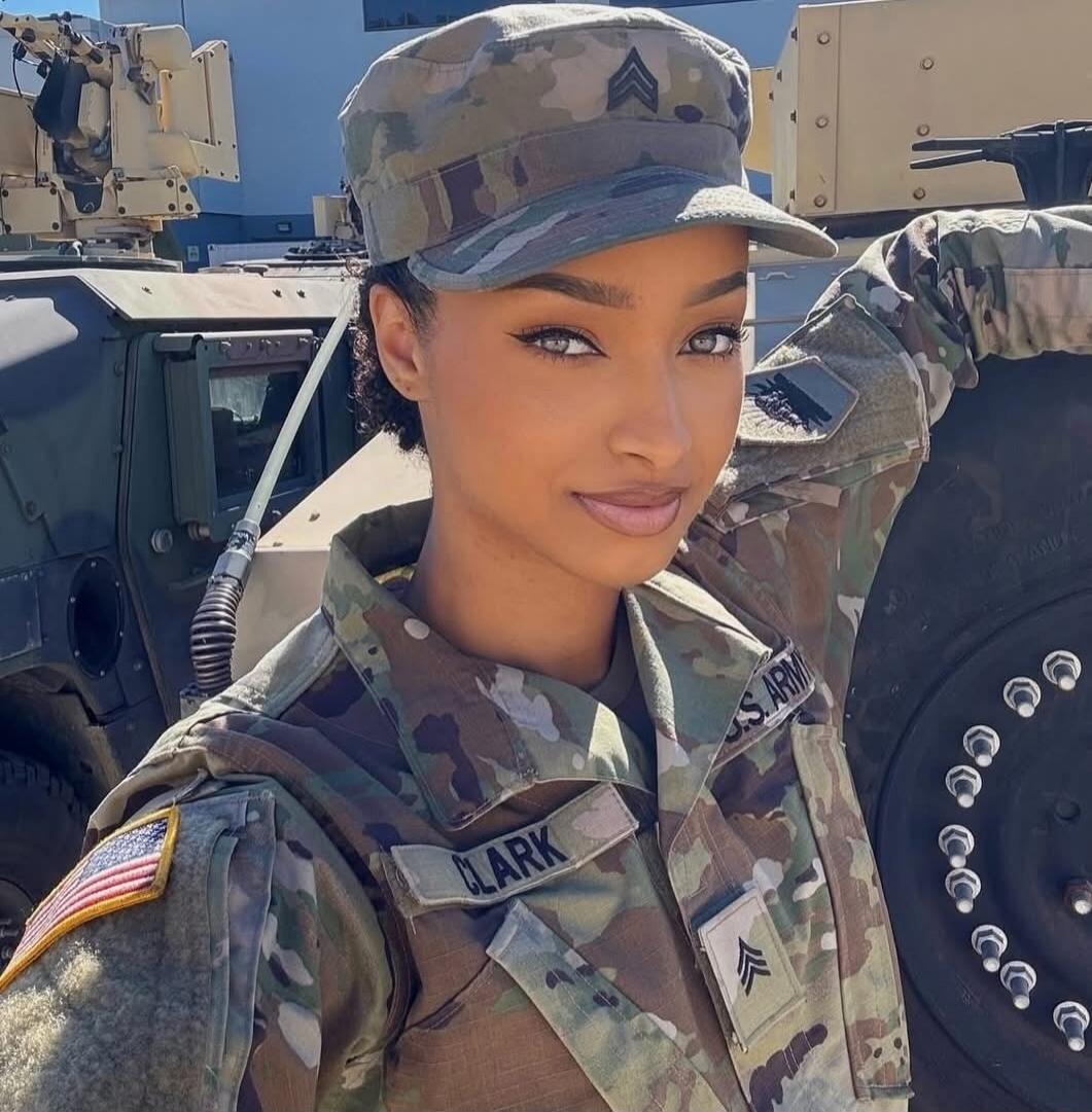 ALARK (name tag), US flag patch