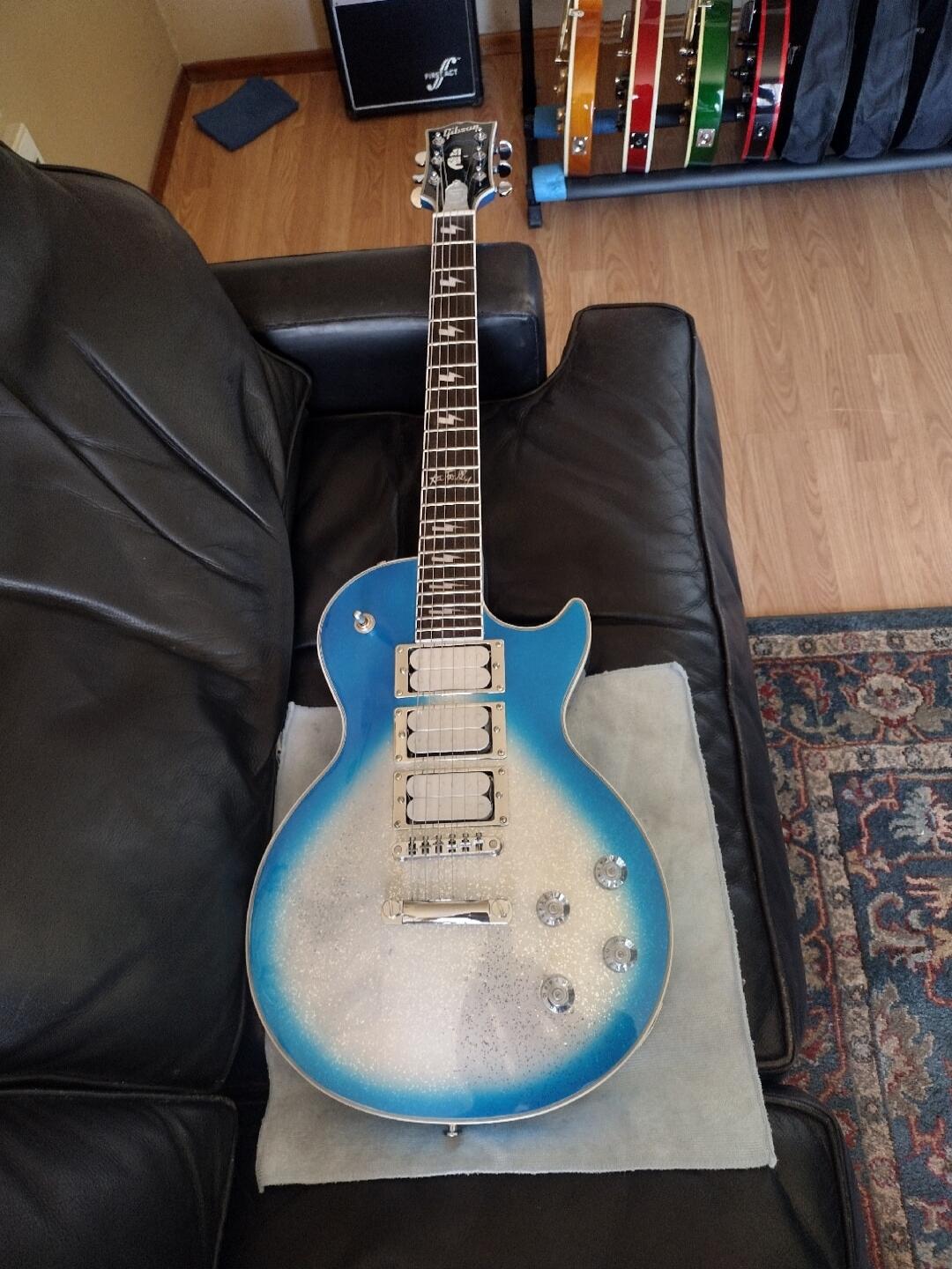 Gibson Les Paul First Act