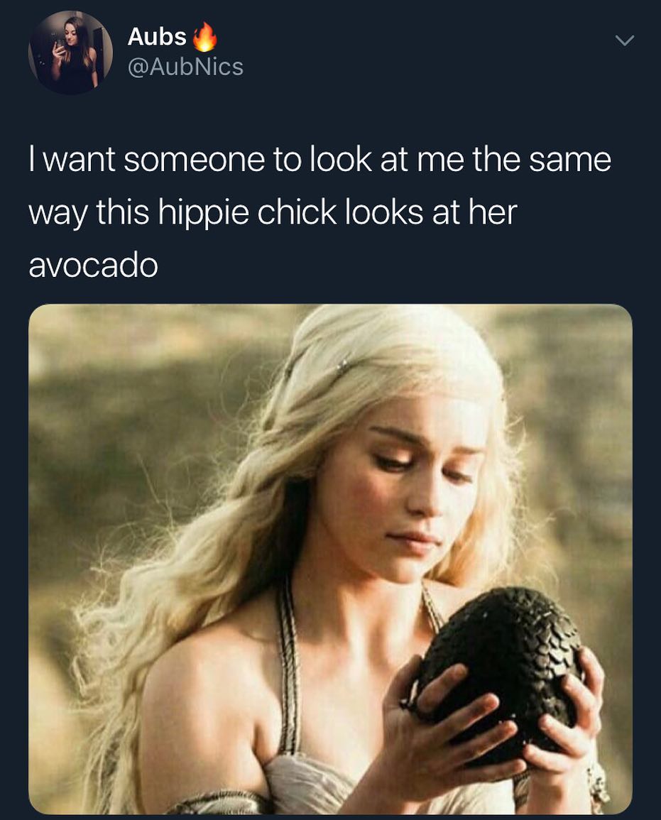 g Aubs v Aubllics want someone to look at me the same way this hippie chick looks at her FeVolozTe o