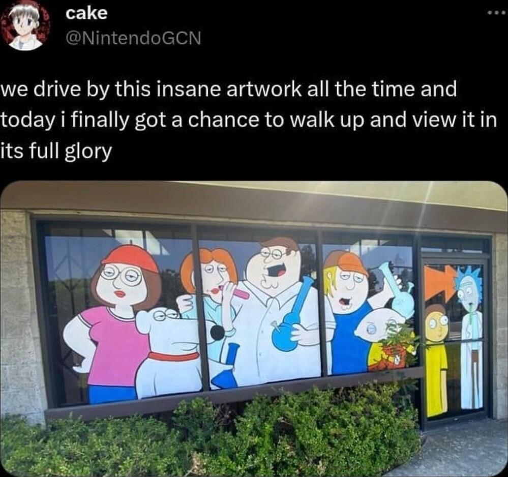 2 cake W AR A QIS EE R T T T R GER U T today i finally got a chance to walk up and view it in TRV F1