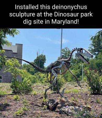 RS ENT RGIER leTa7eh I sculpture at the Dinosaur park IR CRIRVETYEL