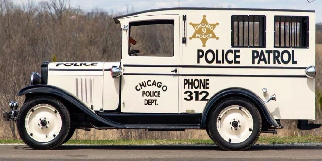 POLICE CHICAGO 9 POLICE POLICE PATROL CHICAGO POLICE DEPT. PHONE 312