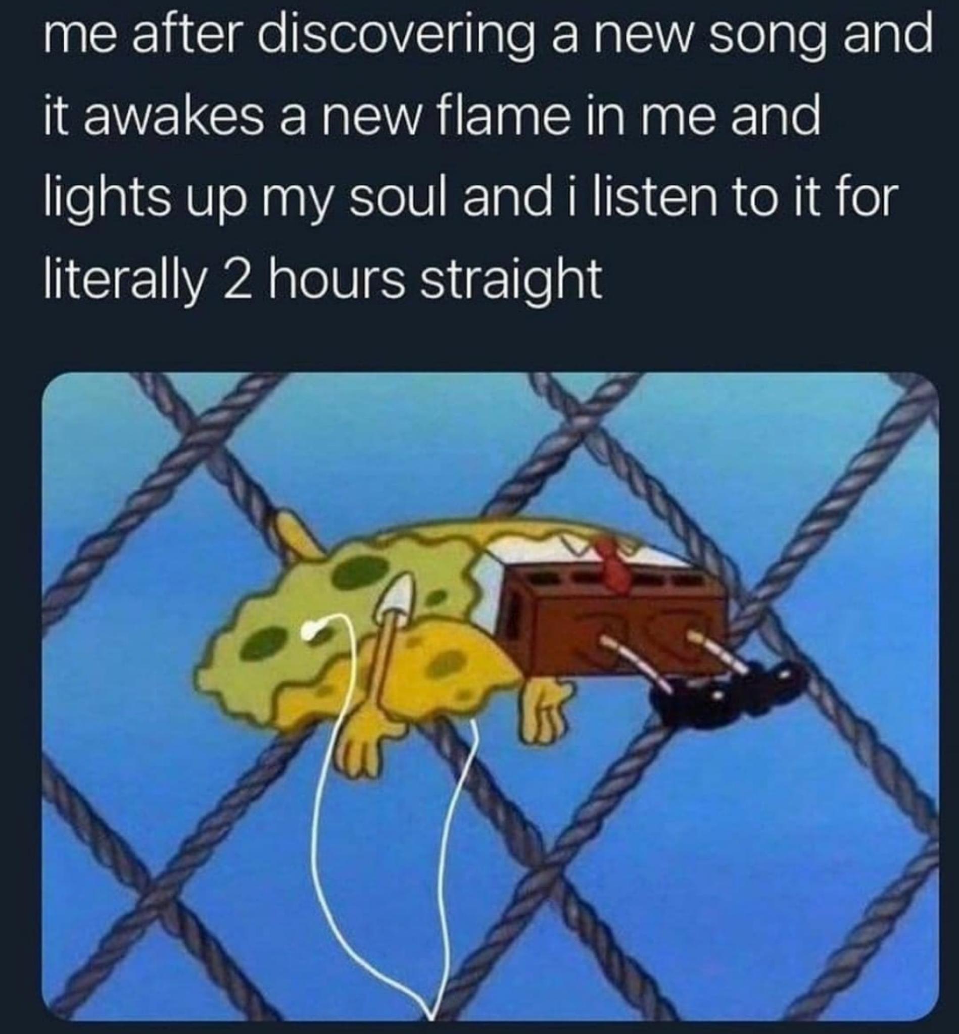 NEEIEgeNeeVE ale E NalsVA elgle K Igle IEWELCSE R ALEINEN I nEE e lights up my soul and i listen to it for literally 2 hours straight