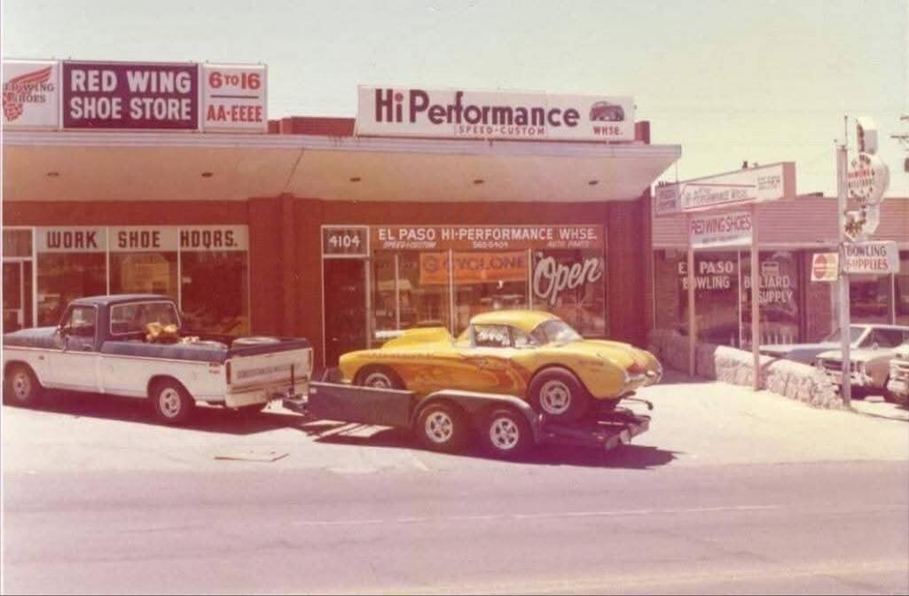 RED WING SHOE STORE
Hi Performance
Open
WORK SHOE HOODS
EL PASO PERFORMANCE WARS/WORK? (unclear)
