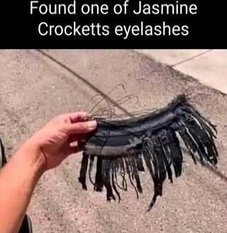 Found one of Jasmine Crockettts eyelashes