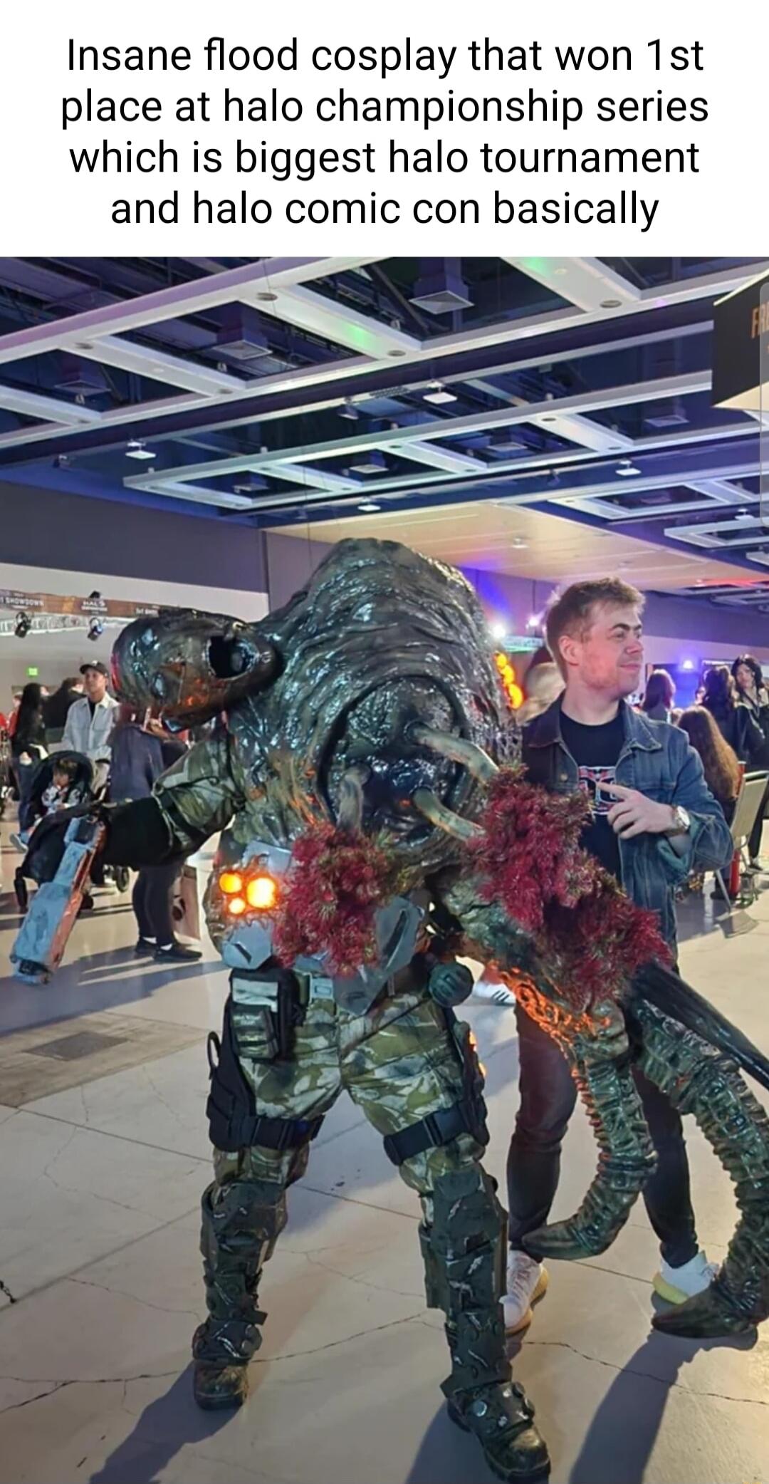 Insane flood cosplay that won 1st place at halo championship series which is biggest halo tournament alo comic con basically