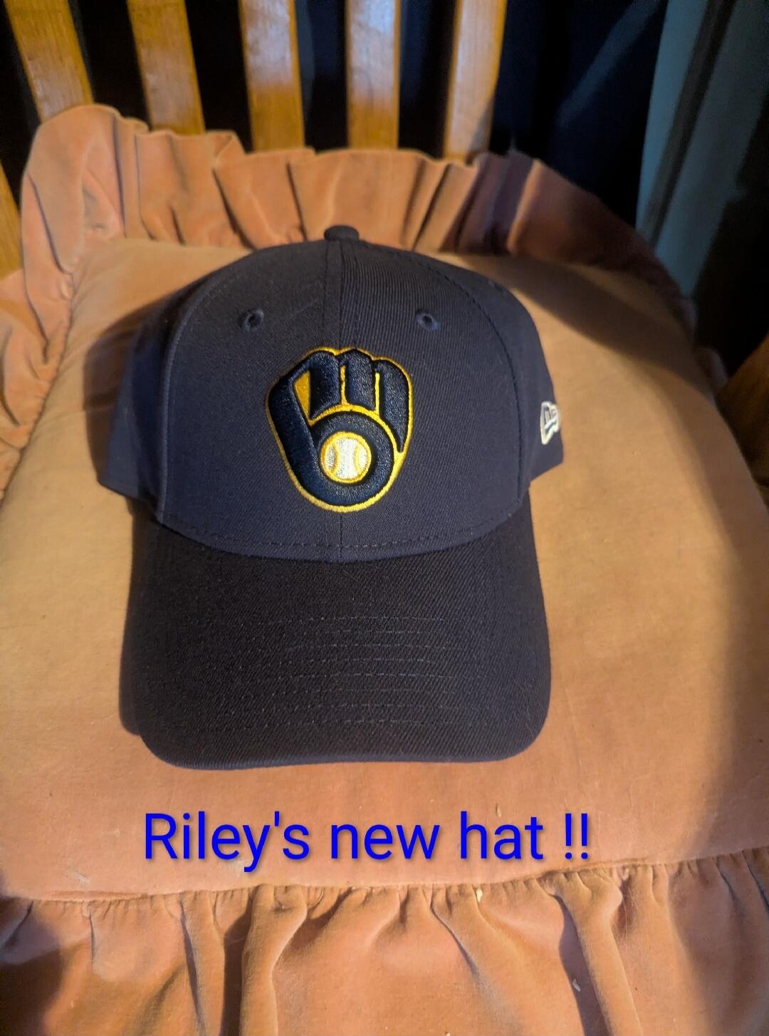 Riley's new hat !!