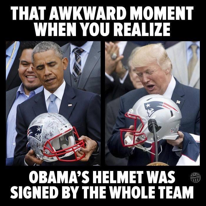 THAT AWKWARD MOMENT WHEII YOII 71074 OBAMAS HELMET WAS SIGNED BY THE WHOLE TEAM