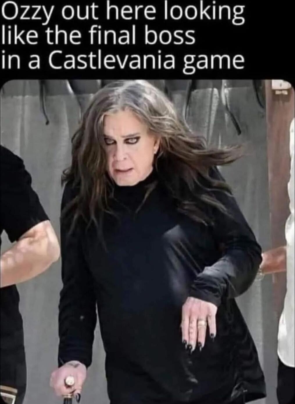 Ozzy out here looking like the final boss ENENEVERIER EE Yy s