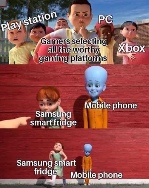 4 igbile phone Samsung smartfridge Samsung srr art fridge wobile phone