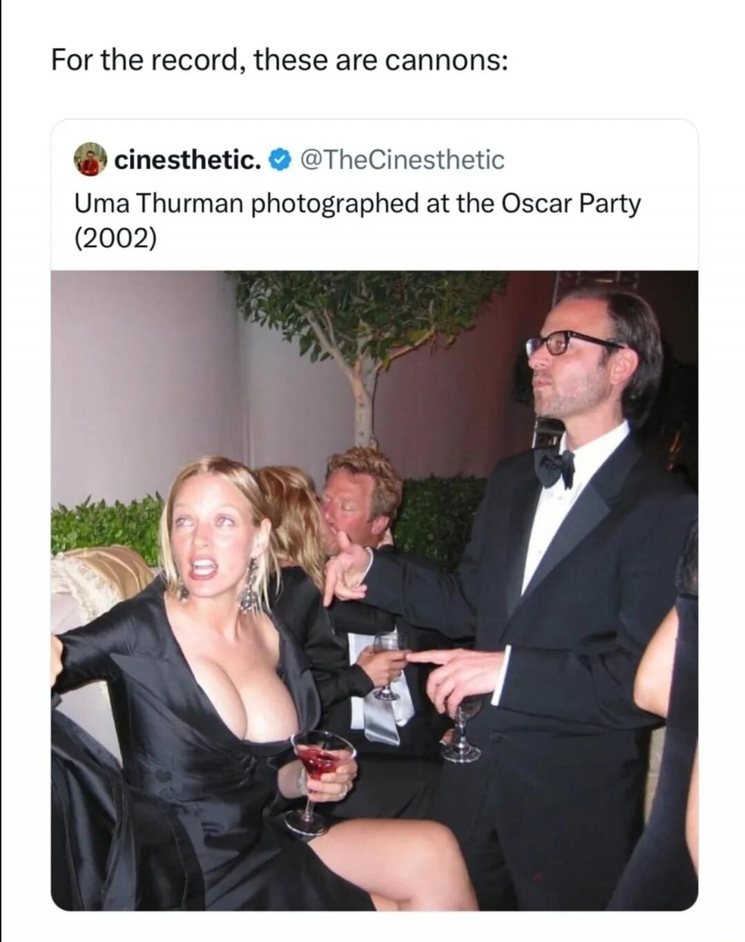 For the record, these are cannons: cinesthetic. @TheCinesthetic Uma Thurman photographed at the Oscar Party (2002)