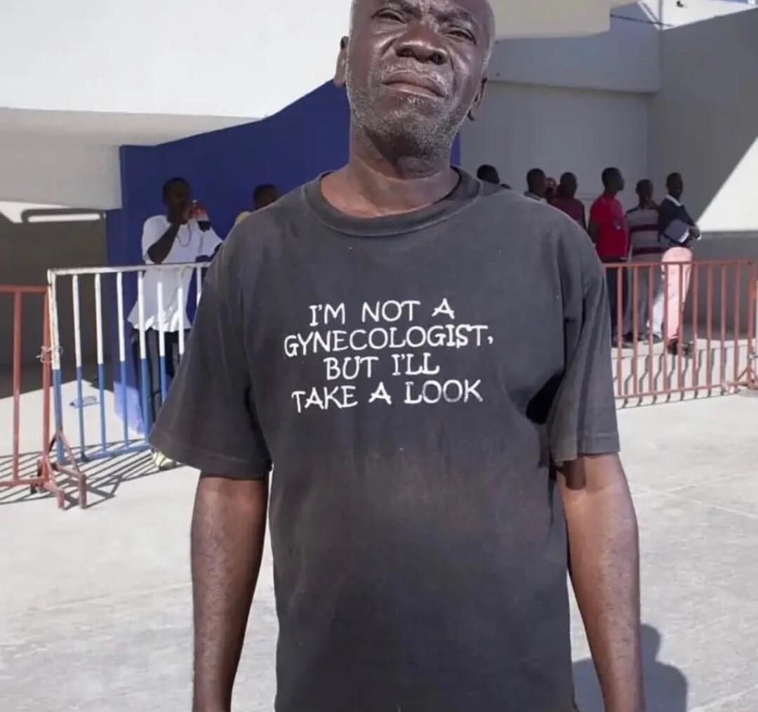 O M NOT A GYNECOLOGIST BUT ILL TAKE A LOOK