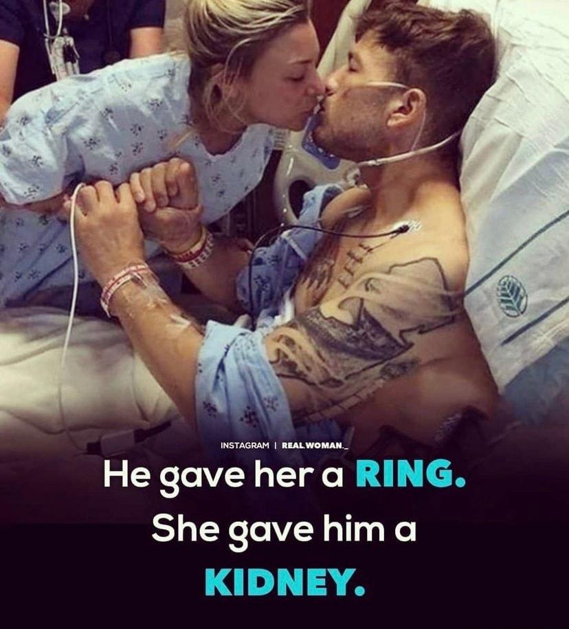 INSTAGRAM REALWOMAN_ He gave her a RING She gave hima 12