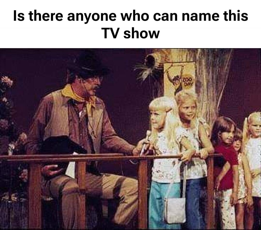 Is there anyone who can name this TV show ZOO DAY