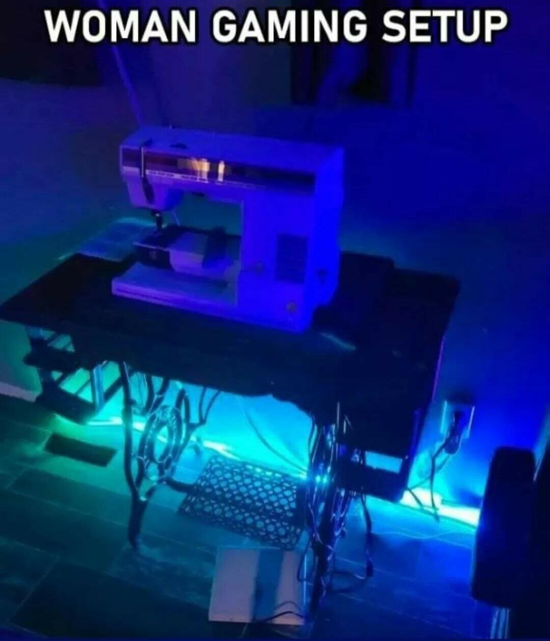 WOMAN GAMING SETUP ot