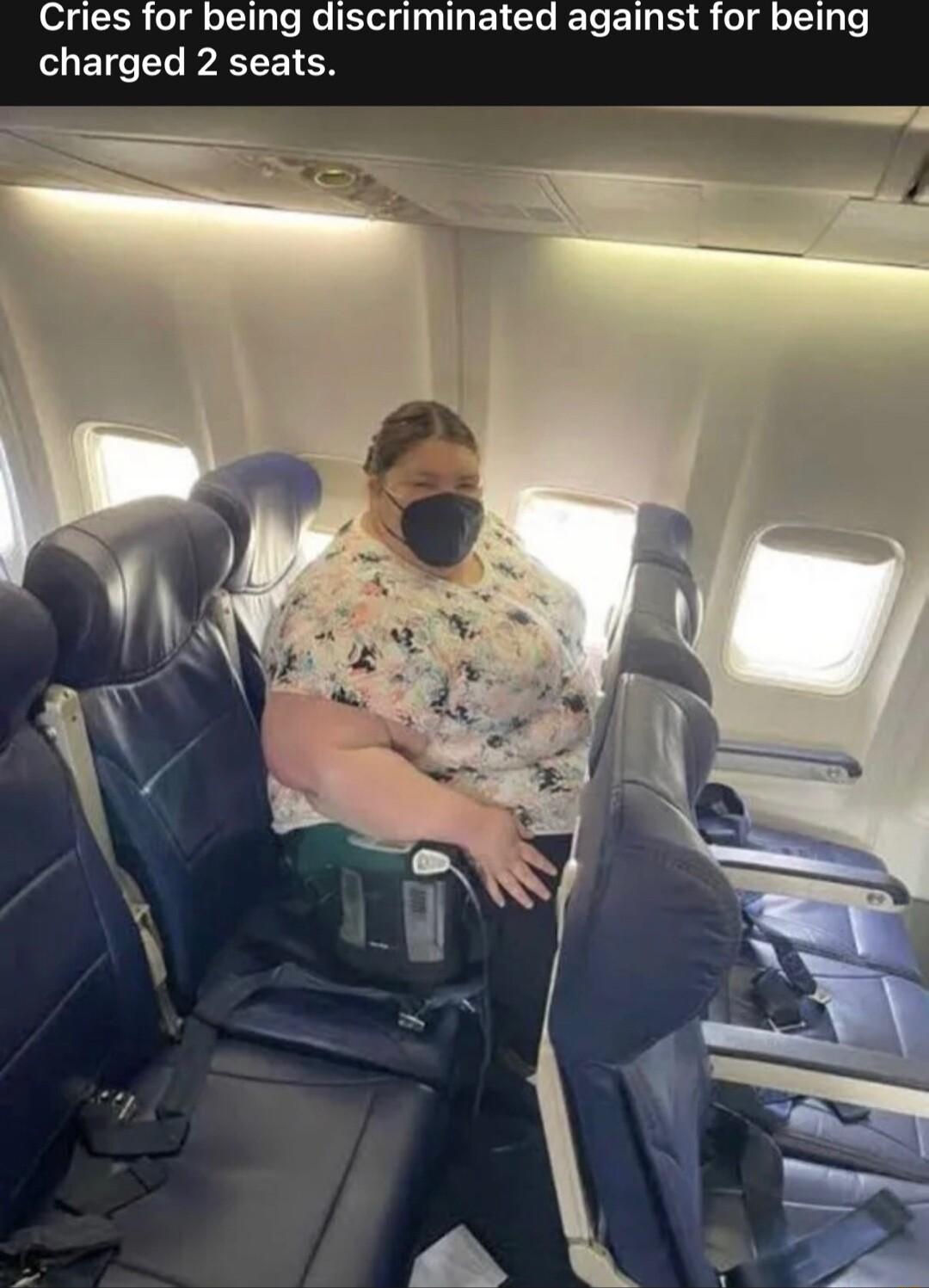 Cries for being discriminated against for being ETCTY AR N