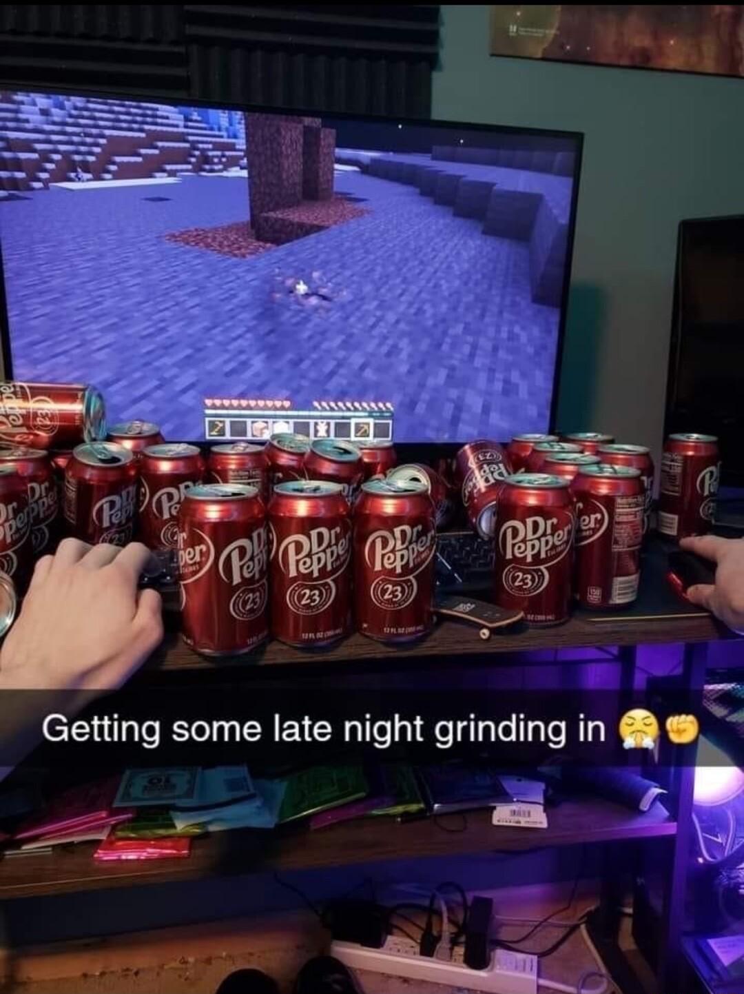 Genlng some late night grinding in sy p ne o P