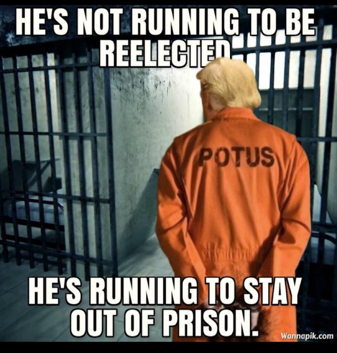 HES NOT RUNNING T0BE nFLEchuilll il Z A 4 HES IIIIIIIIIIIG 10 STAY OUTOFIPRISON l