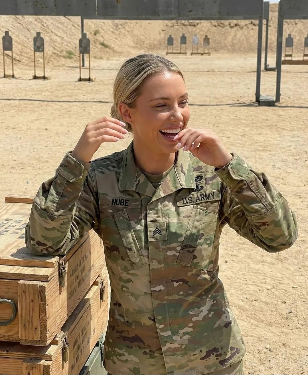NUBE U.S. ARMY