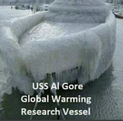 Io al Warming Research Vessel
