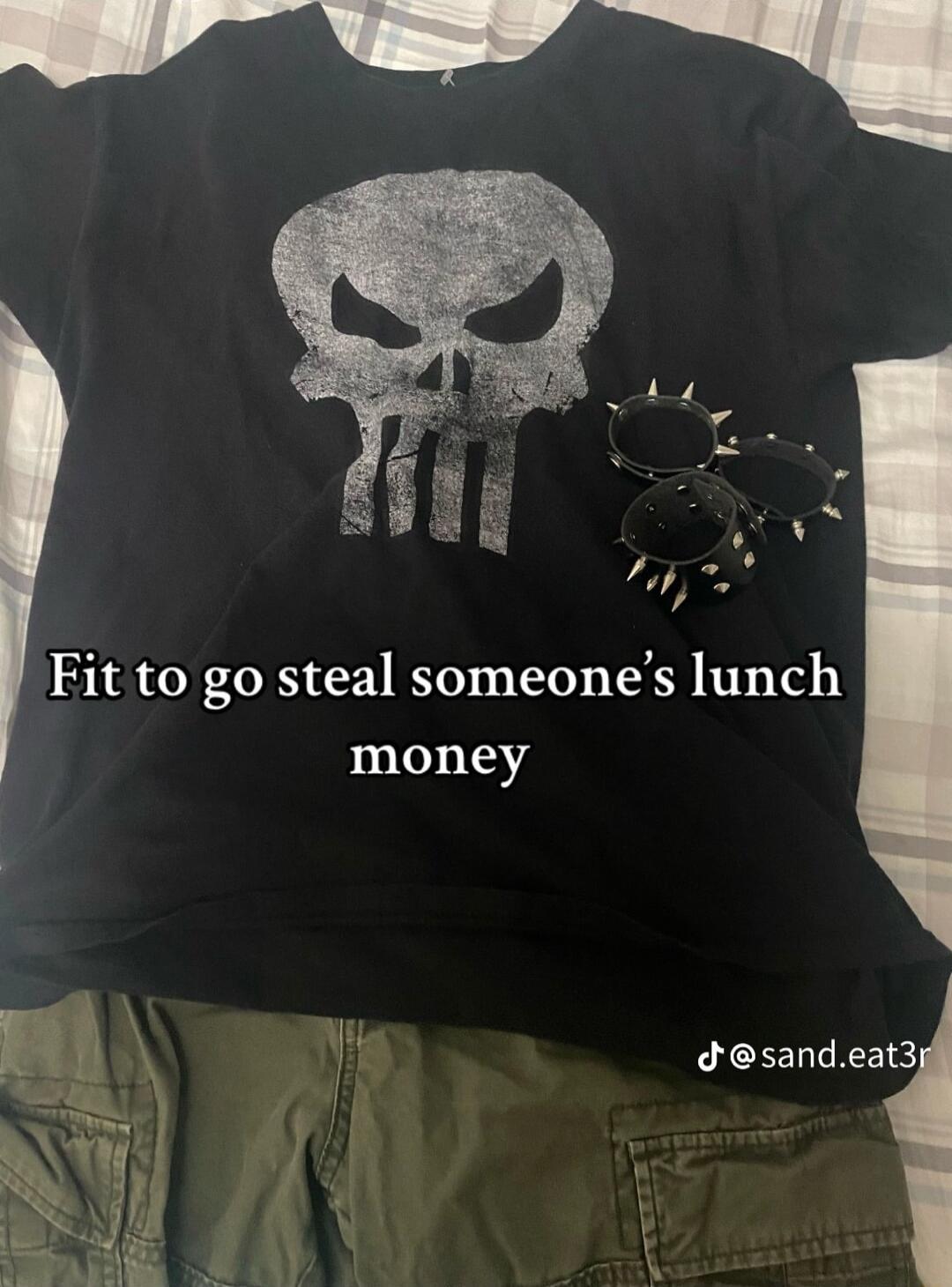 g Fit to go steal someones lunch money CCEELLRE