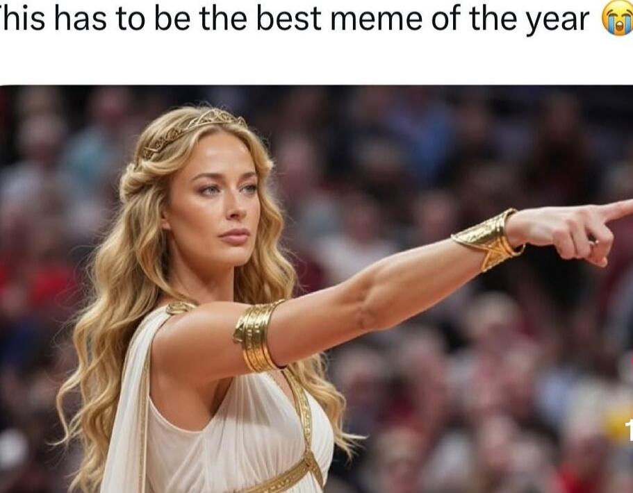 This has to be the best meme of the year 😭