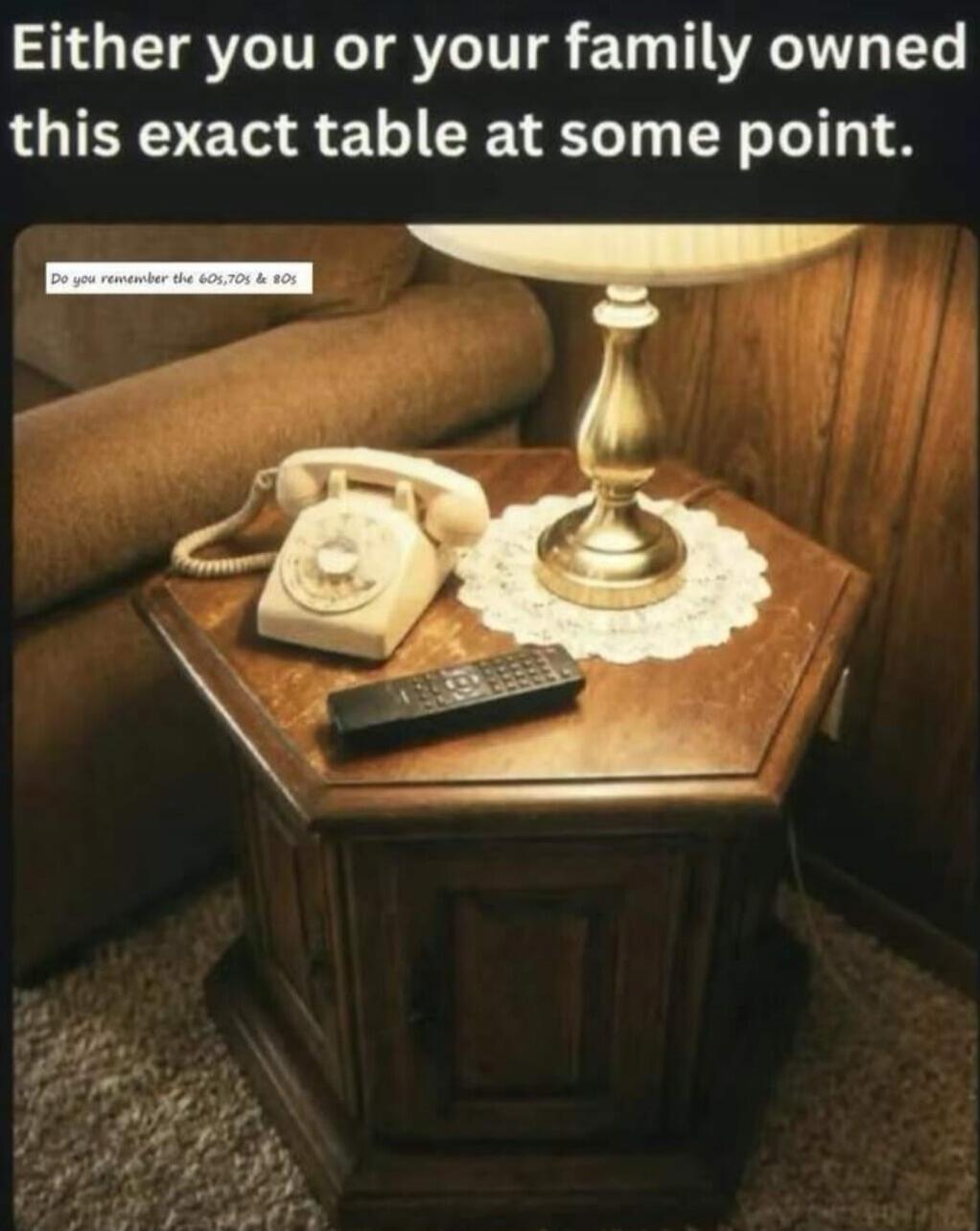 Either you or your family owned this exact table at some point. Do you remember the 60s, 70s & 80s